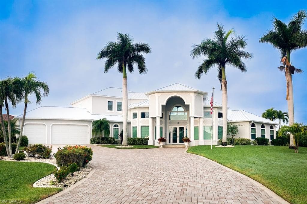 3916 Surfside BLVD CAPE CORAL, FL 33914