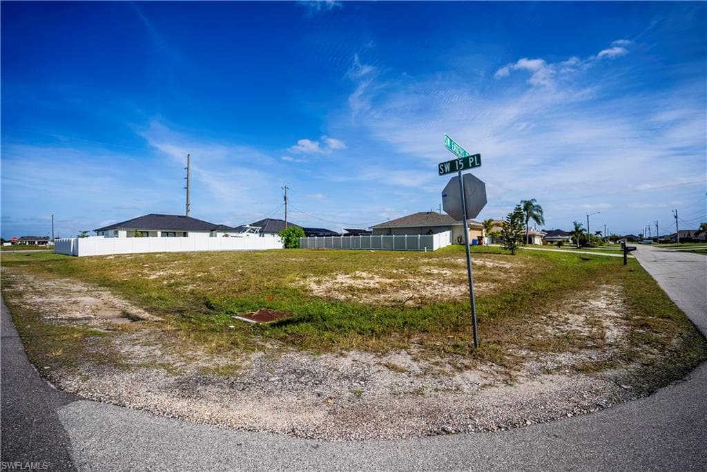 1451 SW Embers TER CAPE CORAL, FL 33991