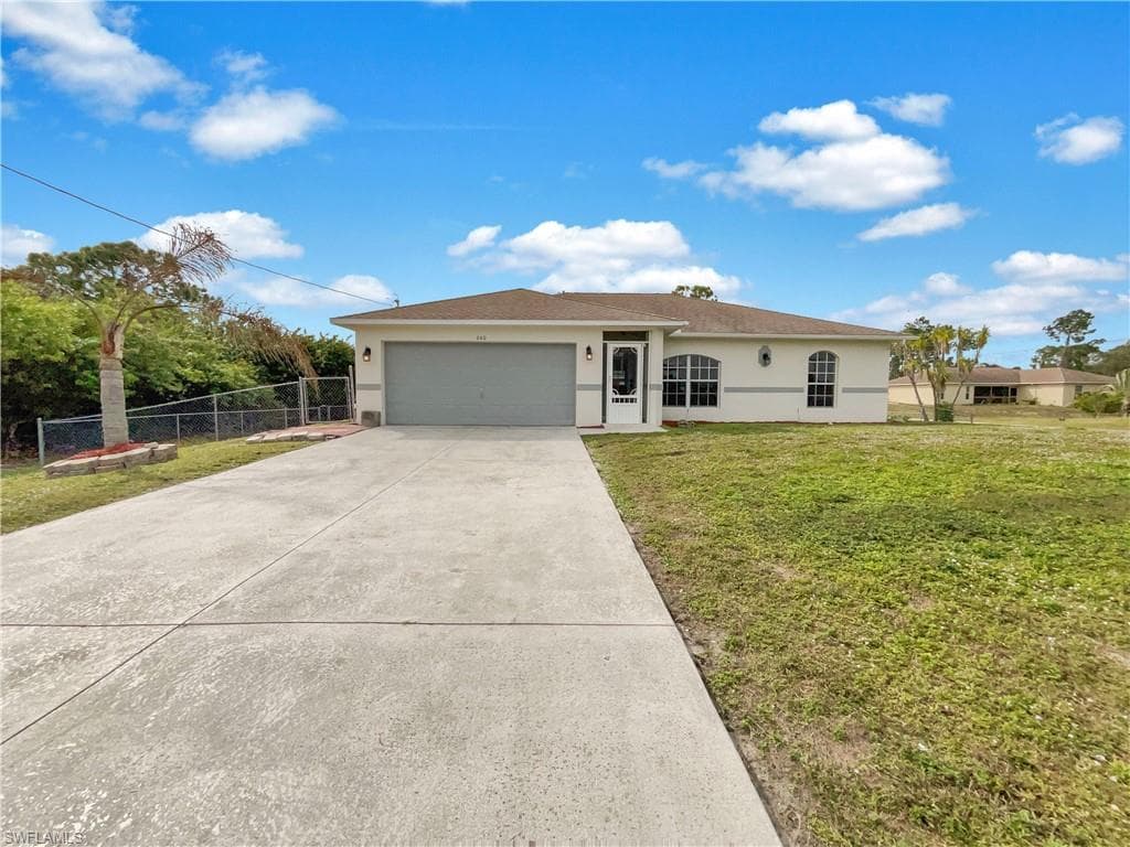 660 Dauphine AVE S LEHIGH ACRES, FL 33974