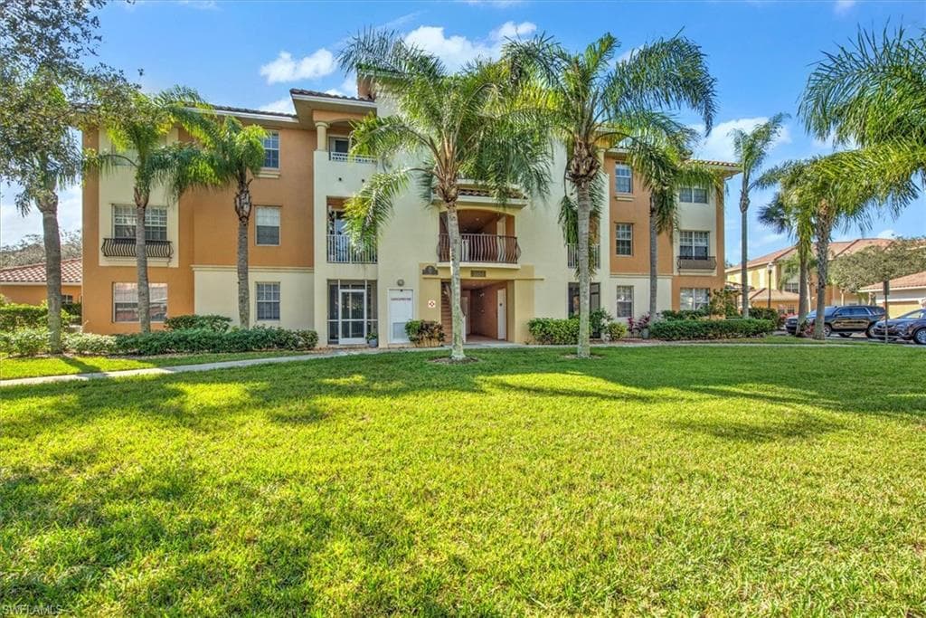 3956 Pomodoro CIR 104 CAPE CORAL, FL 33909