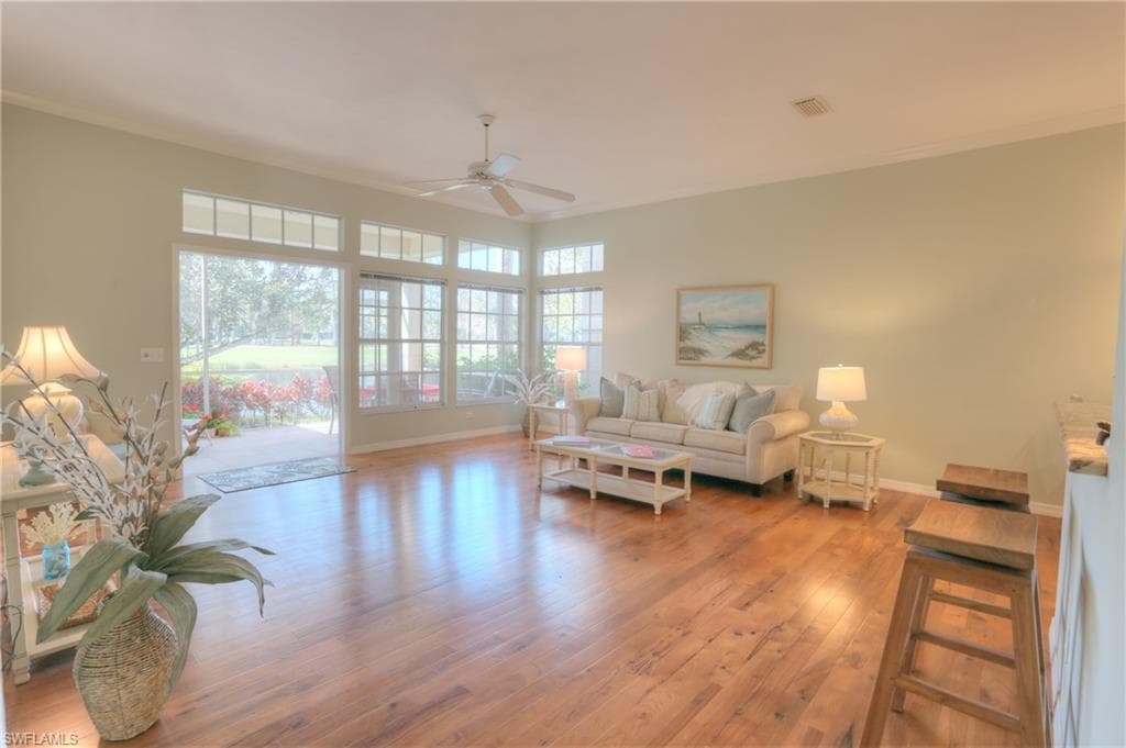 163 Amblewood LN 4-404 NAPLES, FL 34105