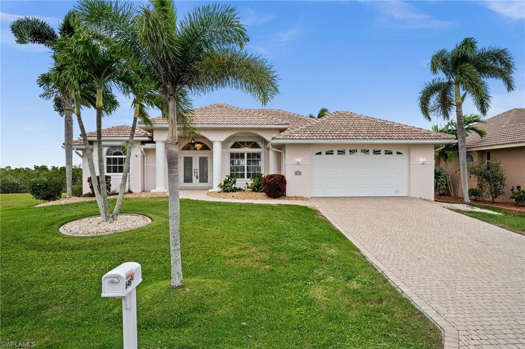 649 Macedonia DR PUNTA GORDA, FL 33950