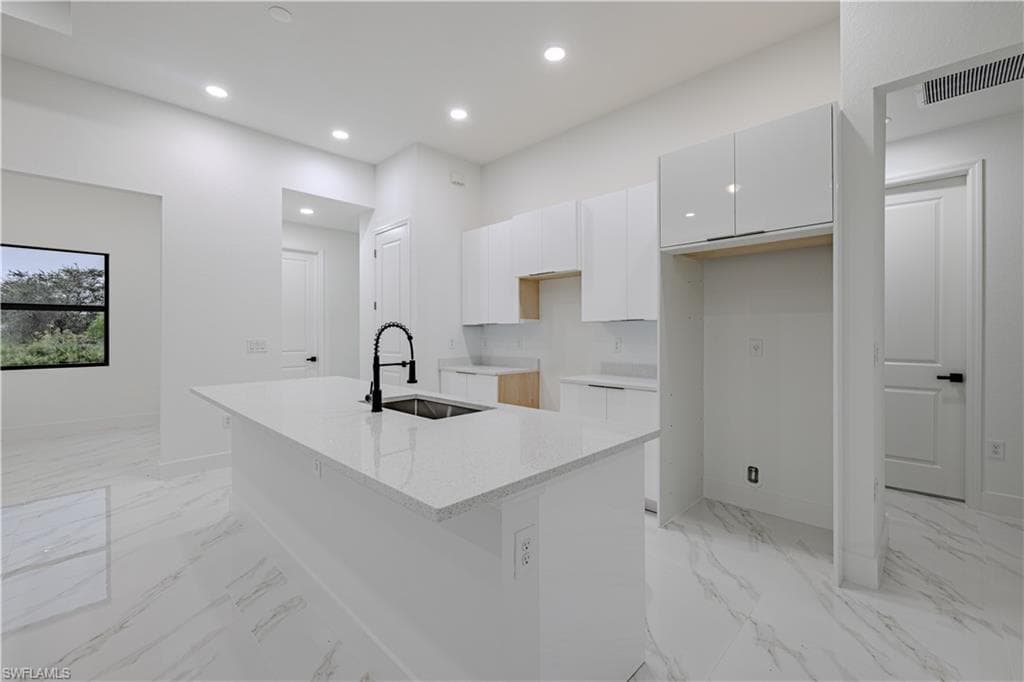 906 Tena AVE N LEHIGH ACRES, FL 33971