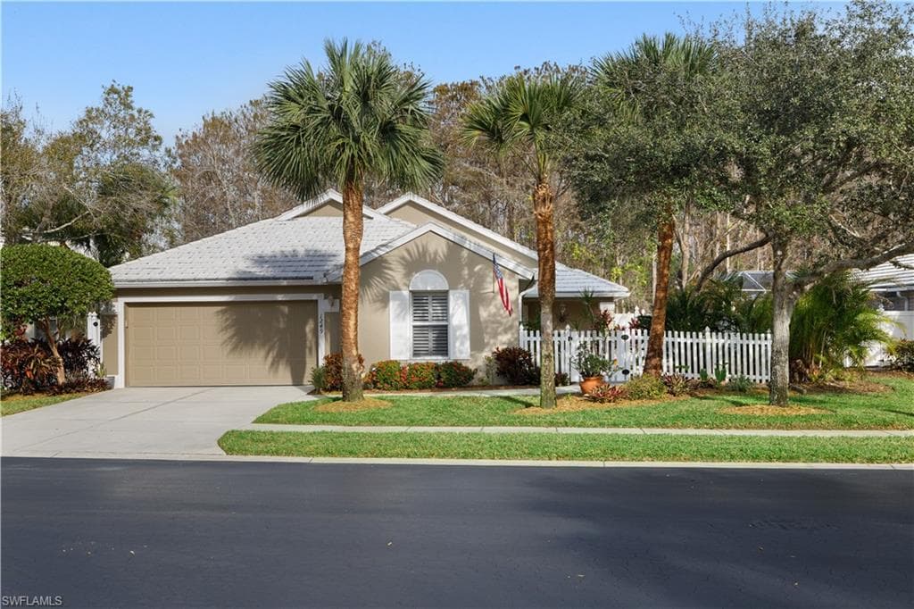 1249 Silverstrand DR NAPLES, FL 34110