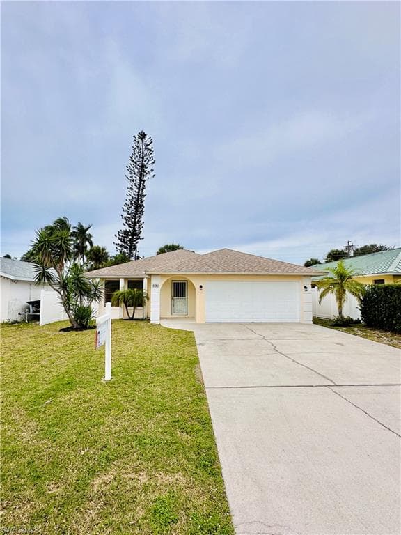 591 103rd AVE N NAPLES, FL 34108