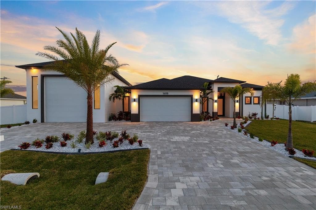 1608 SW 12th LN CAPE CORAL, FL 33991