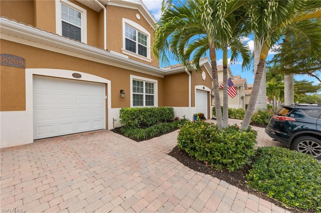18209 Creekside Preserve LOOP 102 FORT MYERS, FL 33908
