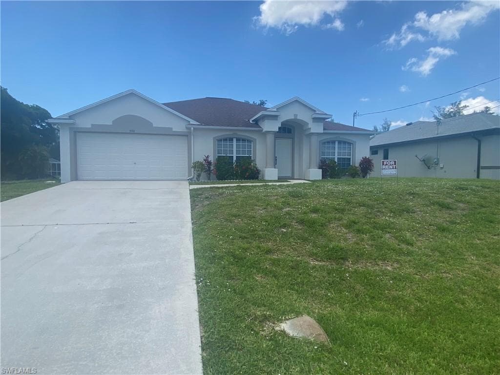 906 SW 15th AVE CAPE CORAL, FL 33991