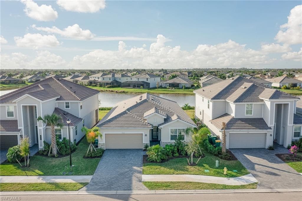 2532 Kona WAY NAPLES, FL 34120