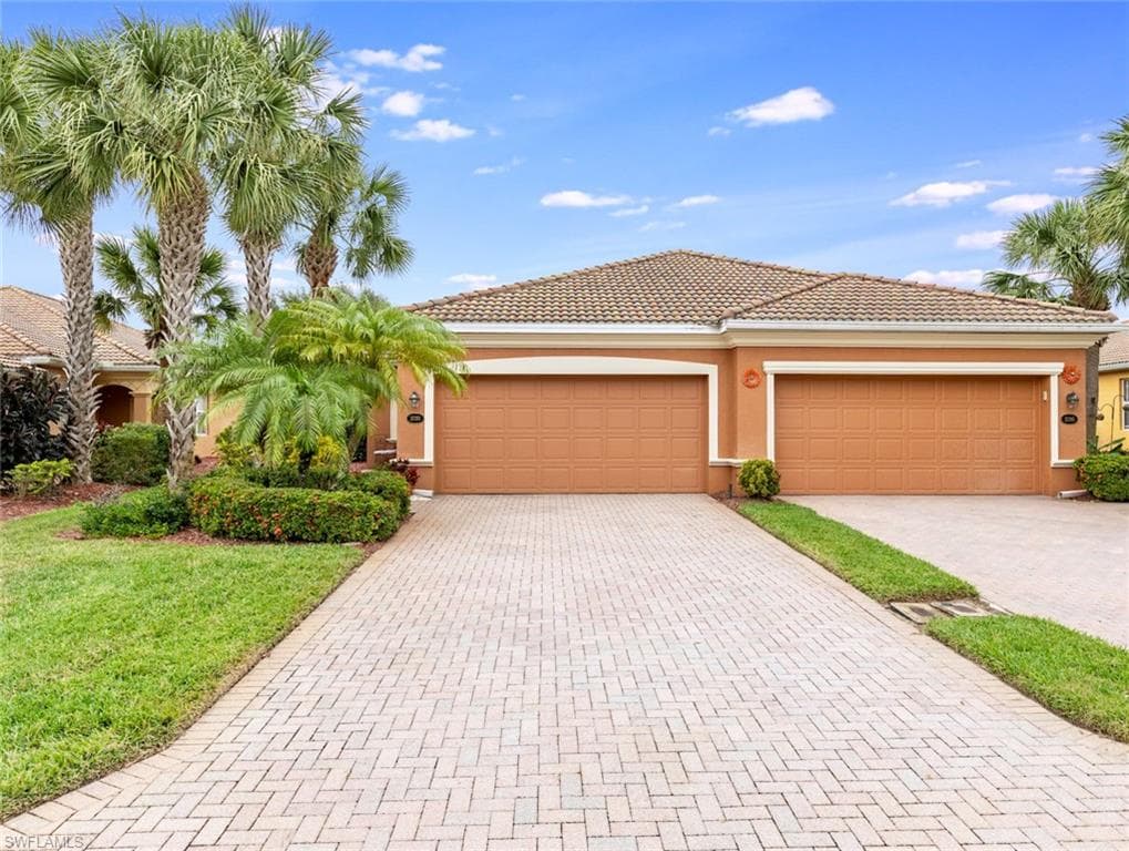 21393 Bella Terra BLVD ESTERO, FL 33928