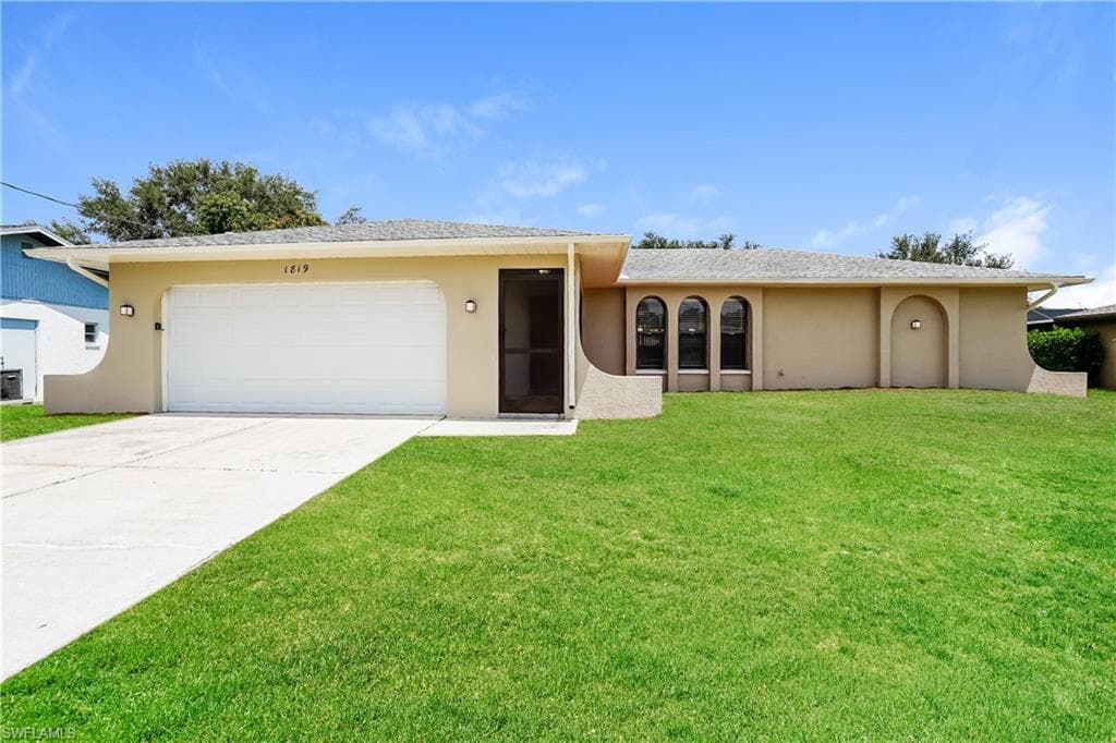 1819 SE 15th ST CAPE CORAL, FL 33990