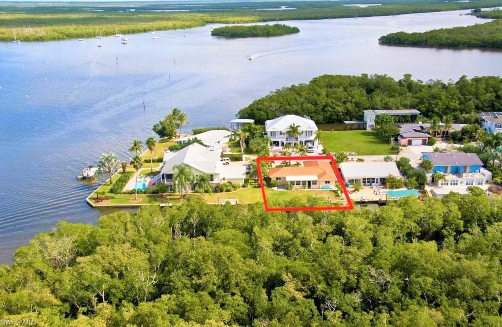 275 Tropical Shores WAY FORT MYERS BEACH, FL 33931