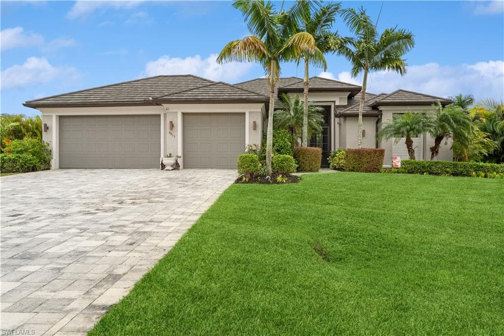 4911 SW 27th AVE CAPE CORAL, FL 33914