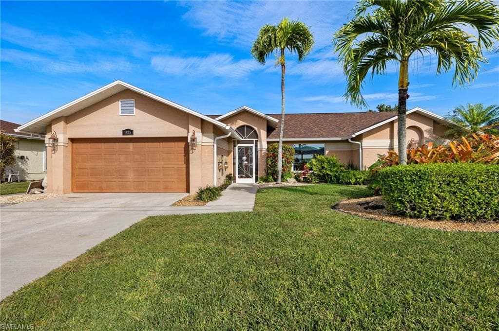 1425 SE 23rd TER CAPE CORAL, FL 33990
