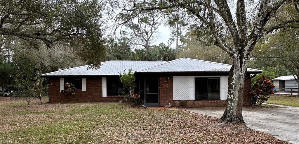 1021 Wood DR LABELLE, FL 33935