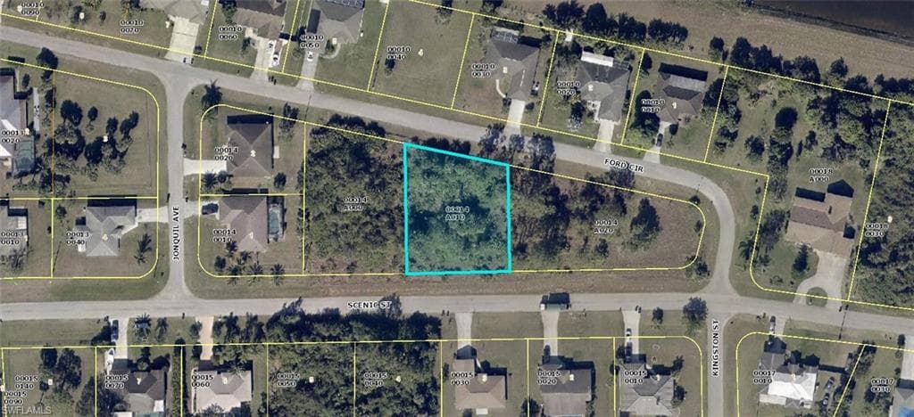 1442 Ford CIR LEHIGH ACRES, FL 33936