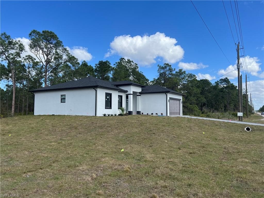1006 17th ST LEHIGH ACRES, FL 33972