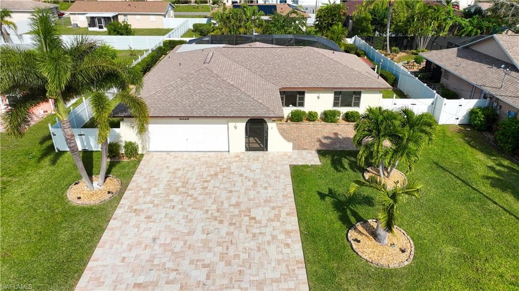 1421 SE 12th TER CAPE CORAL, FL 33990