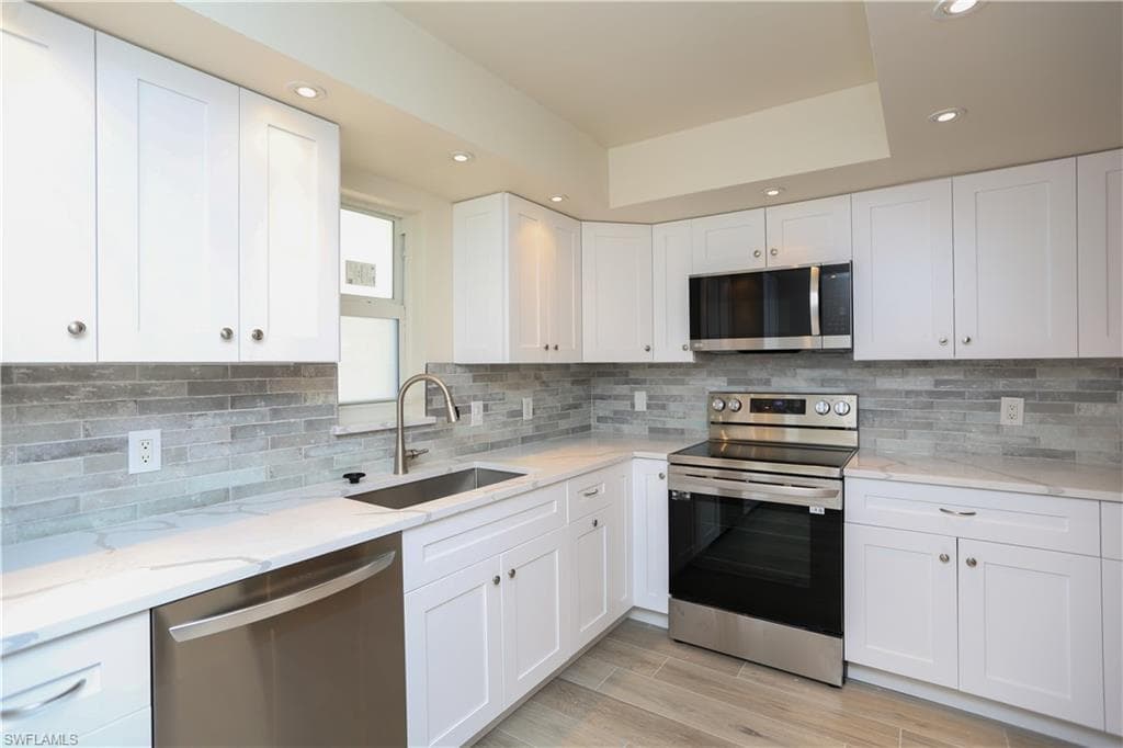206 Bob O Link WAY 206A NAPLES, FL 34105