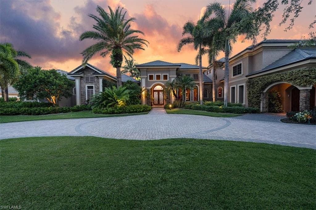 4473 Wayside DR NAPLES, FL 34119