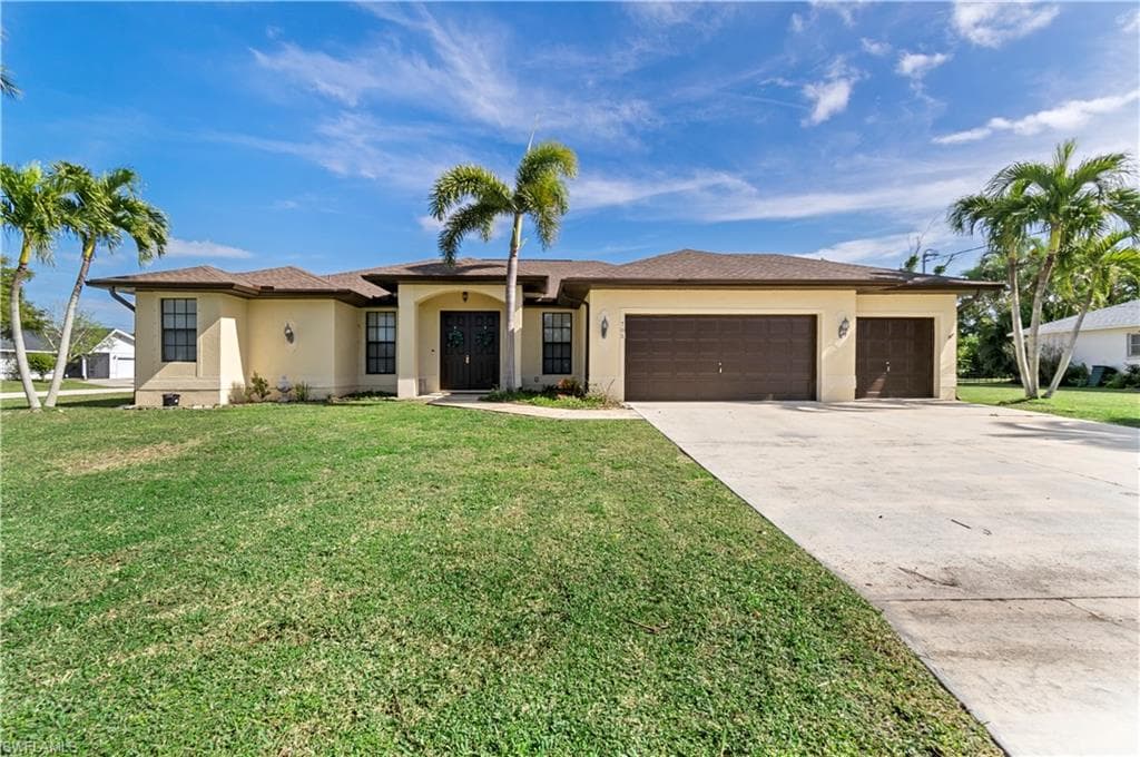 705 SE 20th PL CAPE CORAL, FL 33990