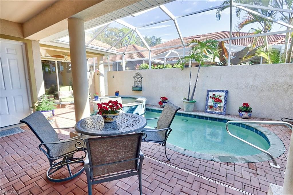 5526 Cheshire DR FORT MYERS, FL 33912