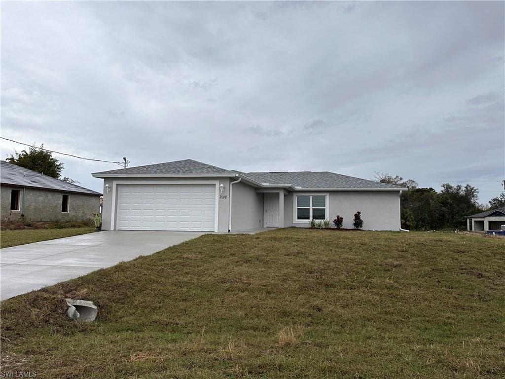 7018 Palpano CIR LABELLE, FL 33935