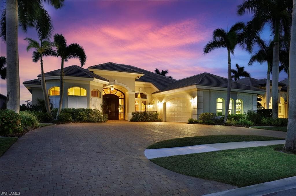 1807 Harbour CIR CAPE CORAL, FL 33914