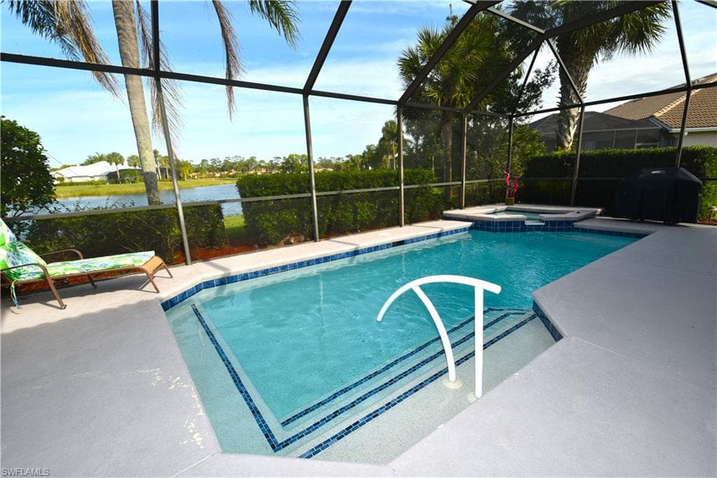 10003 Horse Creek RD FORT MYERS, FL 33913