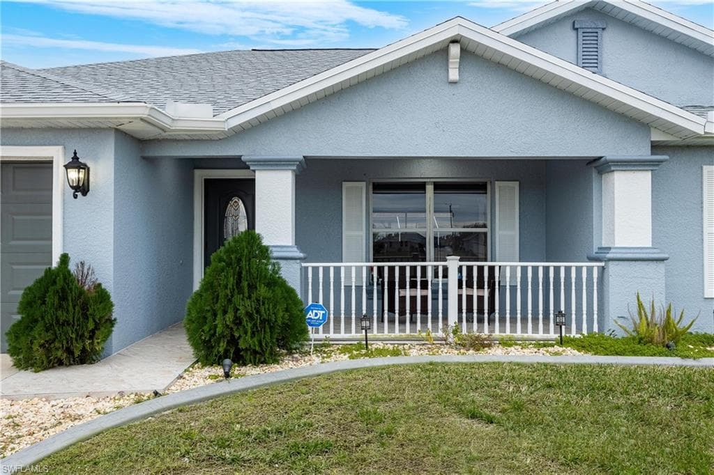 1820 NW 14th TER CAPE CORAL, FL 33993