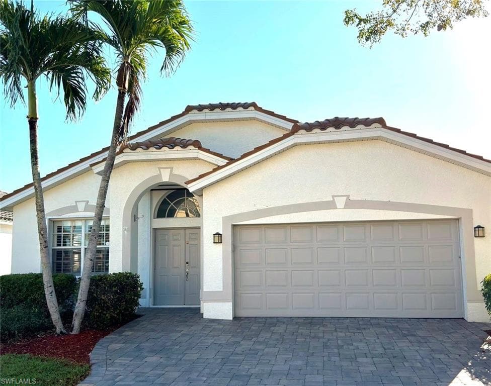 11322 Lakeland CIR FORT MYERS, FL 33913