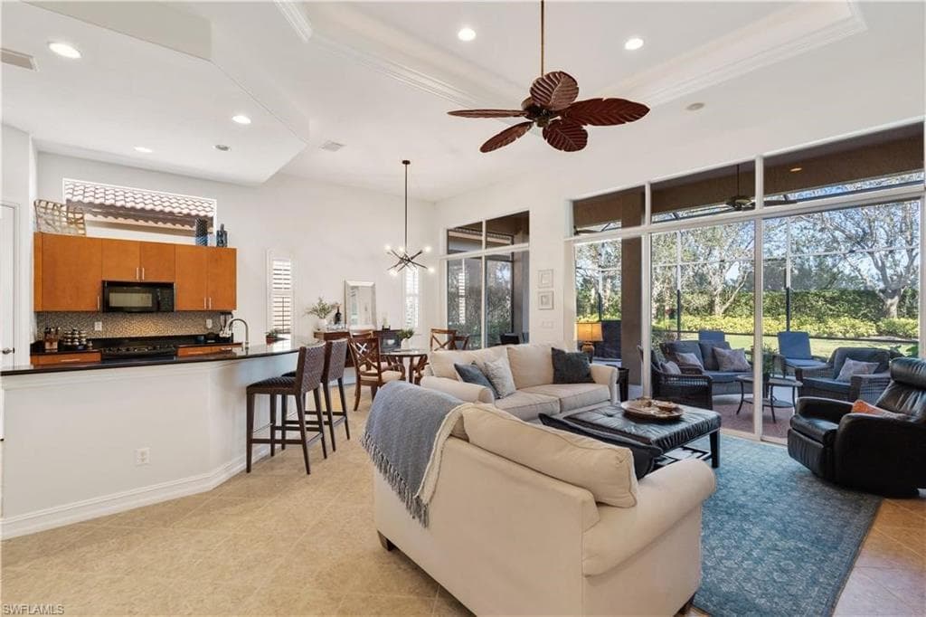 12577 Grandezza CIR ESTERO, FL 33928