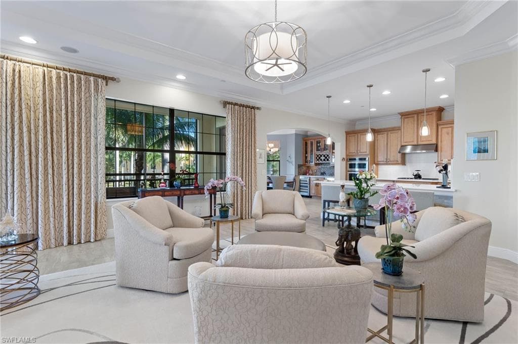 2769 Tiburon BLVD E 8-101 NAPLES, FL 34109