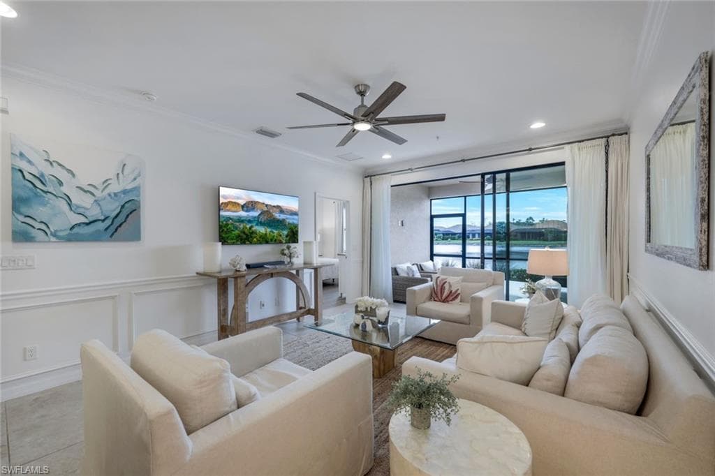 9425 Benvenuto CT 103 NAPLES, FL 34119