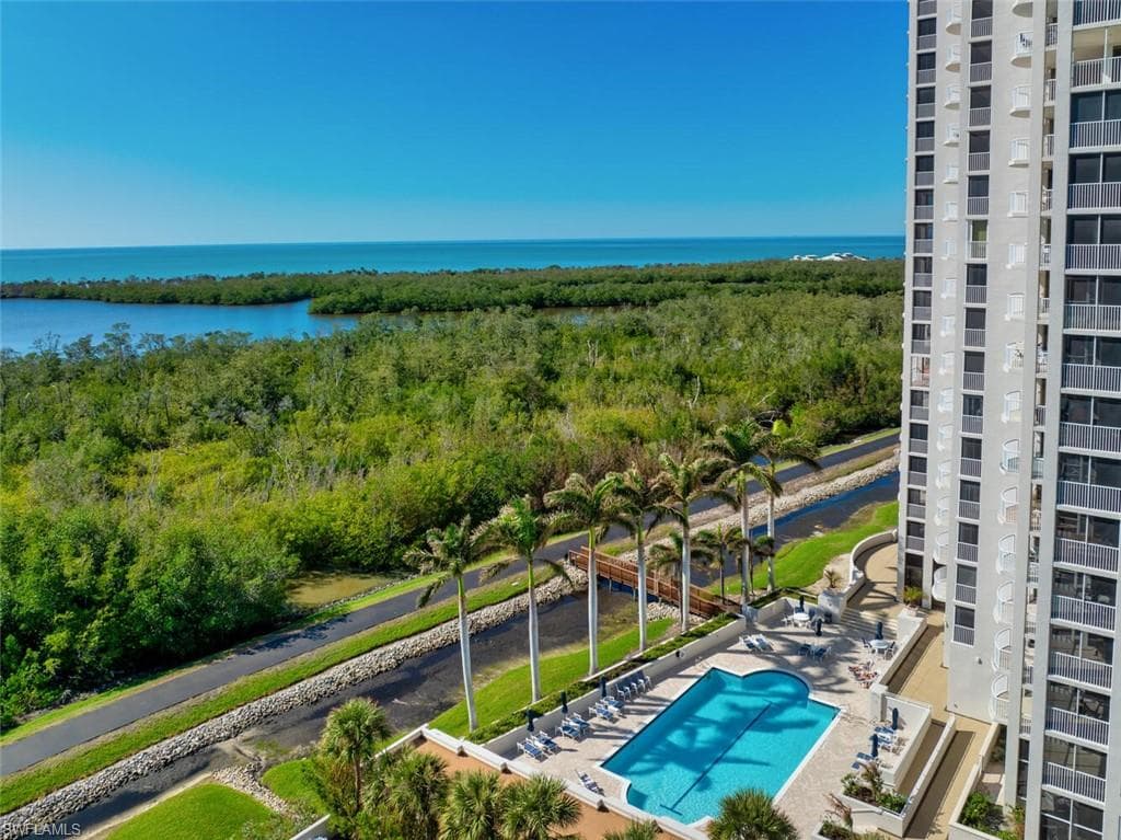 6849 Grenadier BLVD 802 NAPLES, FL 34108