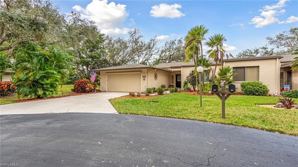 5887 Sand Oak DR FORT MYERS, FL 33919