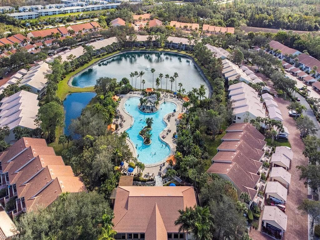 2370 Hidden Lake CT 8306 NAPLES, FL 34112