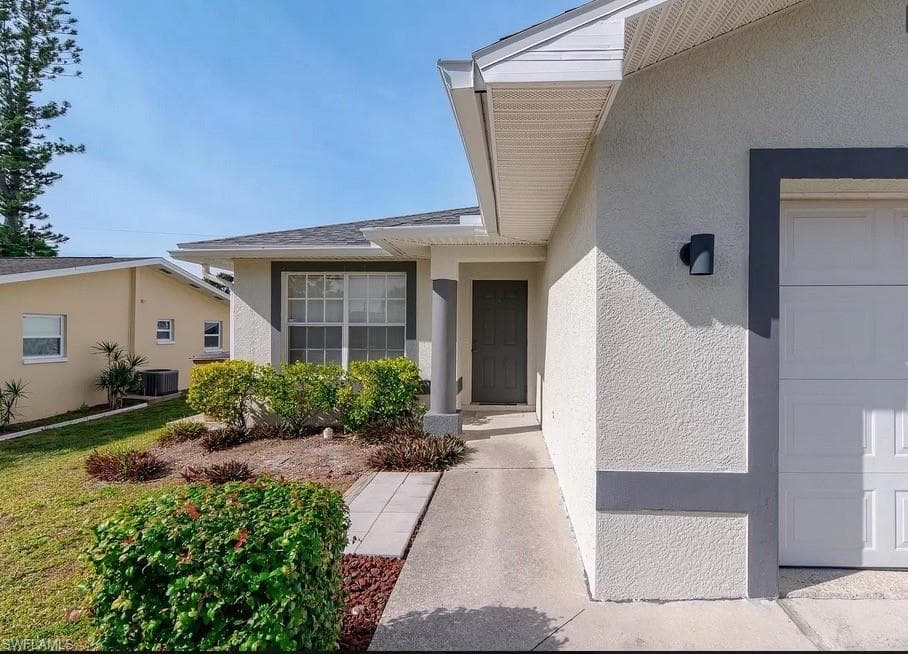 4934 Viceroy CT 4934 CAPE CORAL, FL 33904
