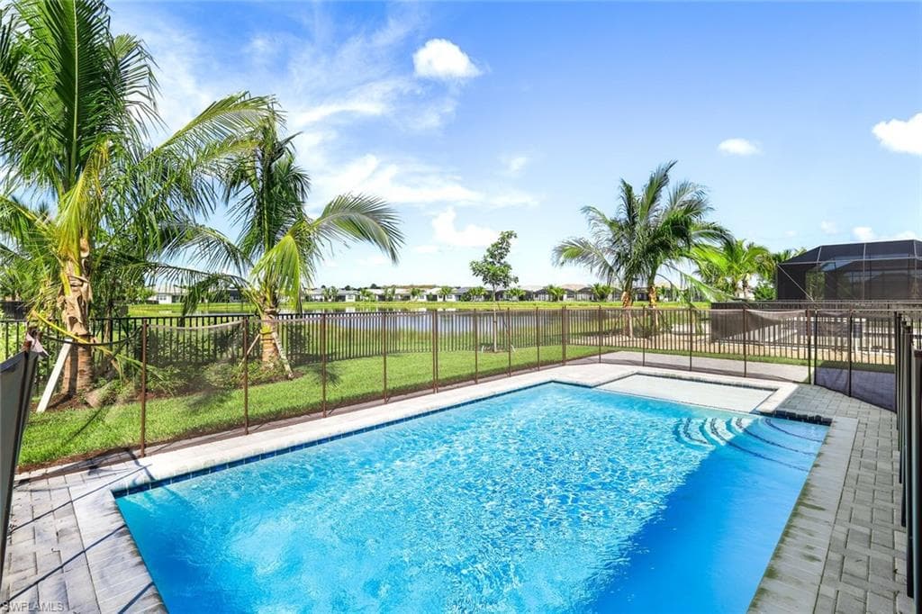 12279 Lotus AVE NAPLES, FL 34120