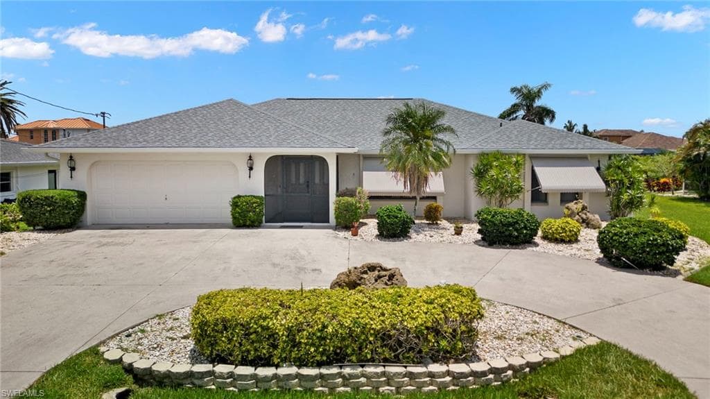 5389 Coral AVE CAPE CORAL, FL 33904