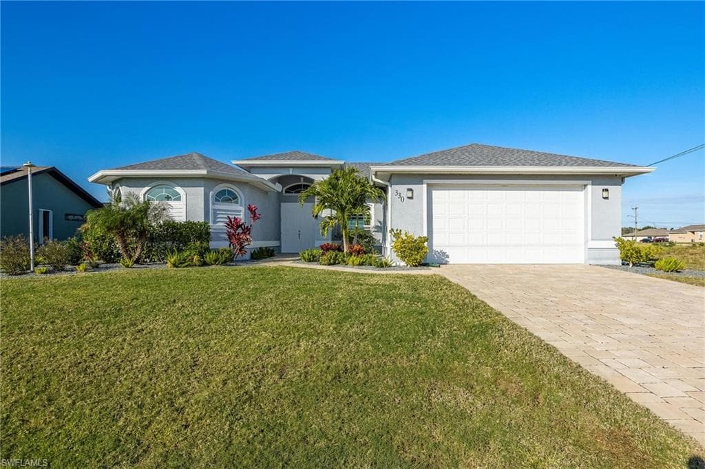 330 SE 8th PL CAPE CORAL, FL 33990