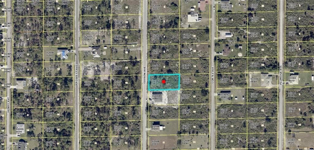 1210 Edison AVE LEHIGH ACRES, FL 33972