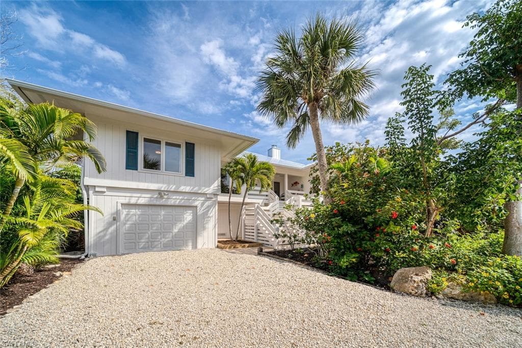 5303 Umbrella Pool RD SANIBEL, FL 33957