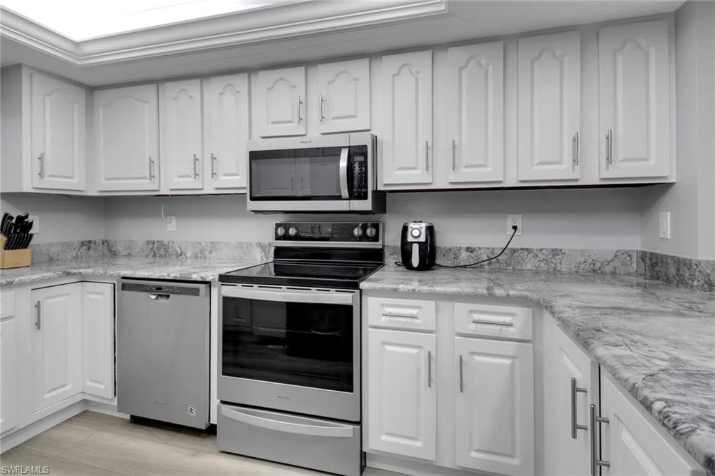 4120 Steamboat BEND E 101 FORT MYERS, FL 33919
