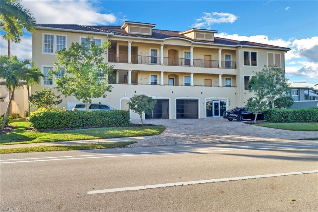 1814 Beach PKWY 202 CAPE CORAL, FL 33904
