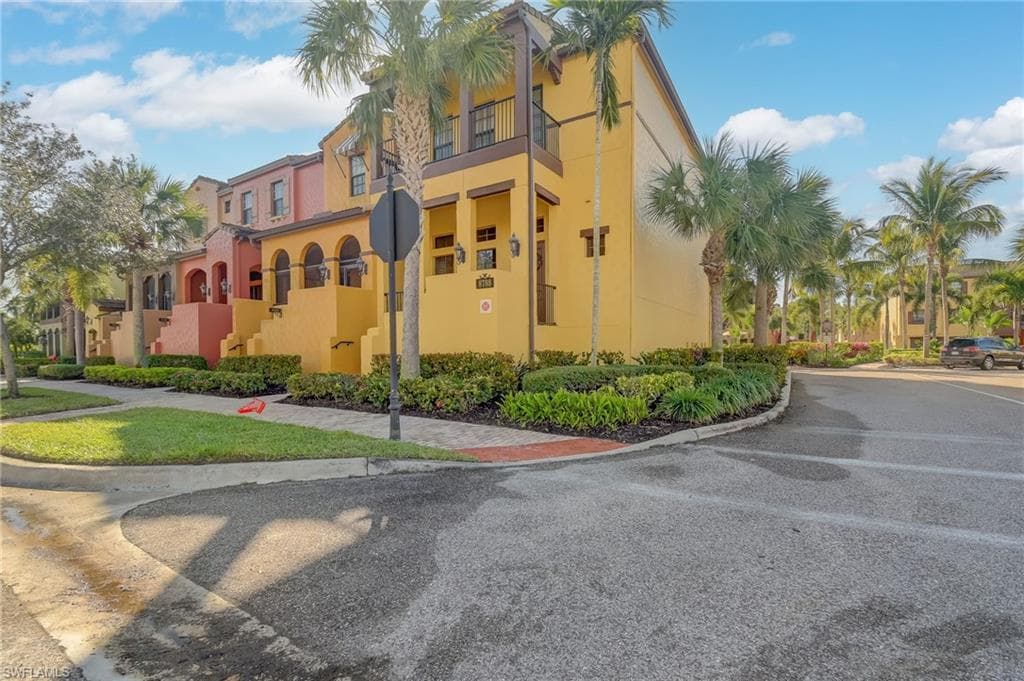 8788 Javiera WAY 8410 FORT MYERS, FL 33912