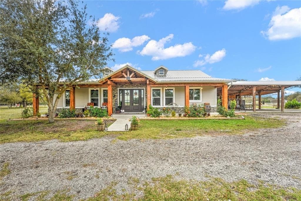 2010 Frontier CIR LABELLE, FL 33935