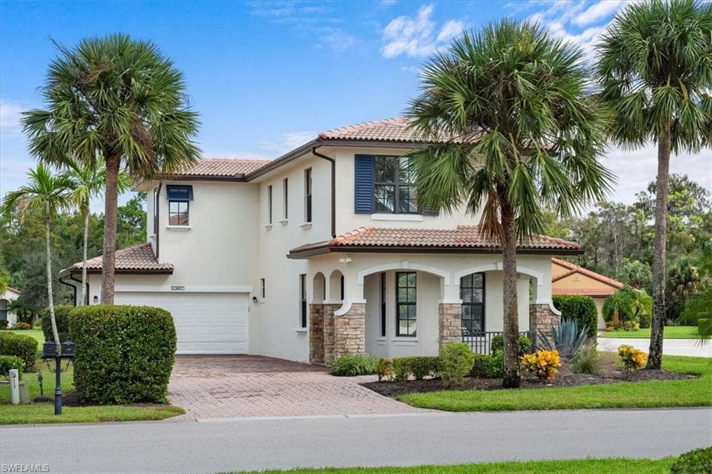 1307 Kendari TER NAPLES, FL 34113