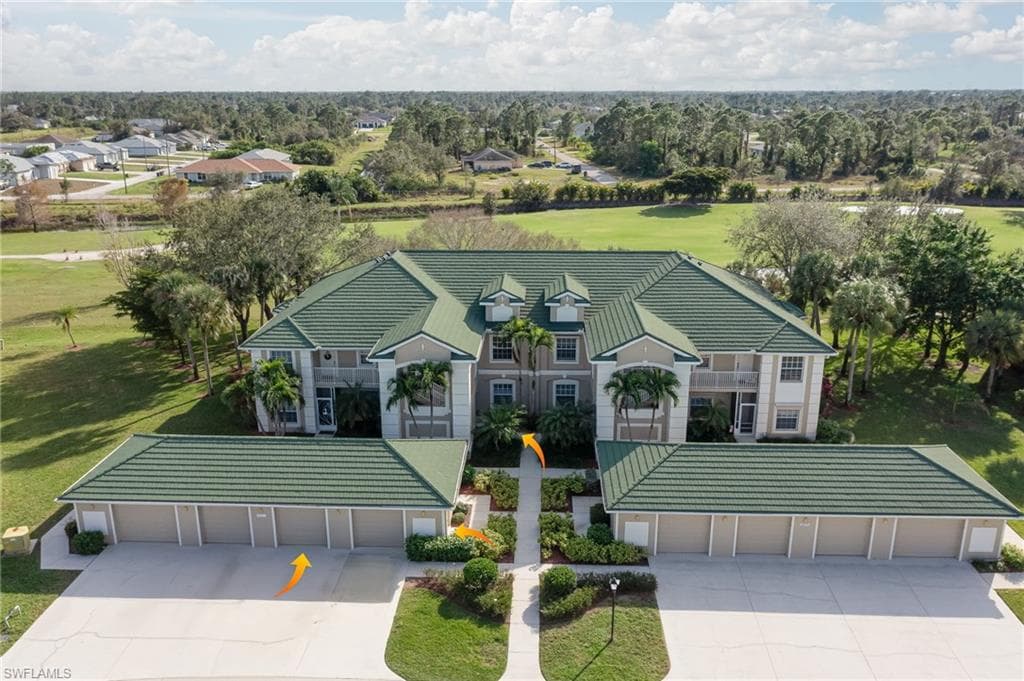 2271 Somerset Ridge DR 102 LEHIGH ACRES, FL 33973