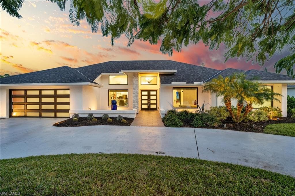 1919 Countess CT NAPLES, FL 34110